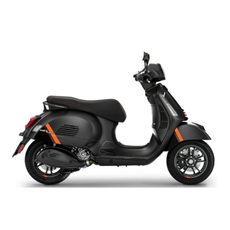VESPA GTS 125 SUPER SPORT NERO CONVINTO MATT E5+ +POUKAZ NA 5000KČ