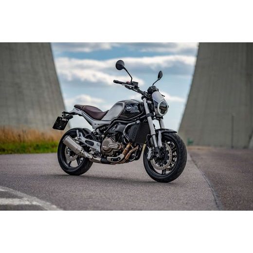 QJMOTOR SRV 550 ŠEDÁ