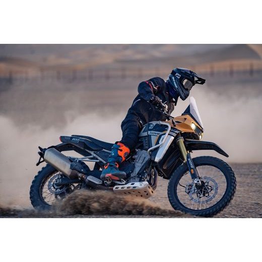 KOVE 800 X RALLY GOLD