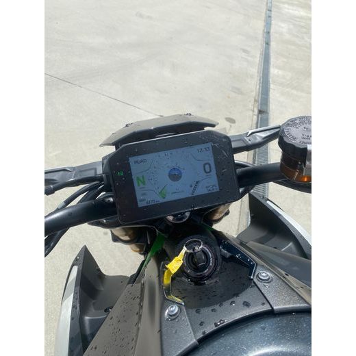 KAWASAKI Z900 SE - PŘEDVÁDĚCÍ MOTORKA
