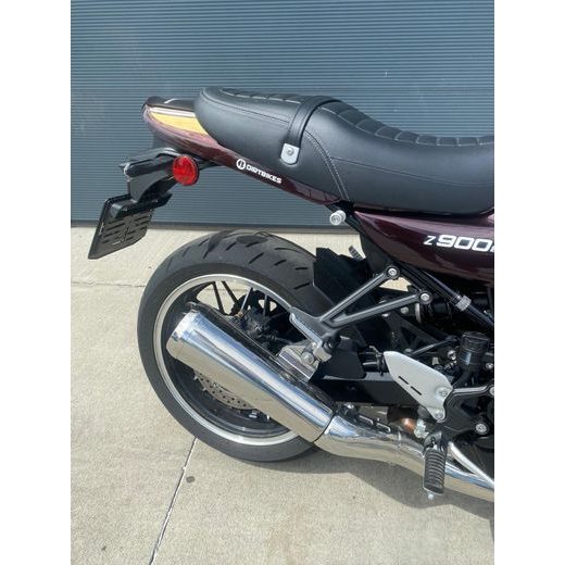 KAWASAKI Z900 RS - PŘEDVÁDĚCÍ MOTORKA