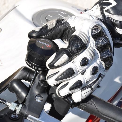 AUTOMATICKÝ MAZACÍ SYSTÉM MOTOCYKLOVÉHO ŘETĚZU COBRRA NEMO 2