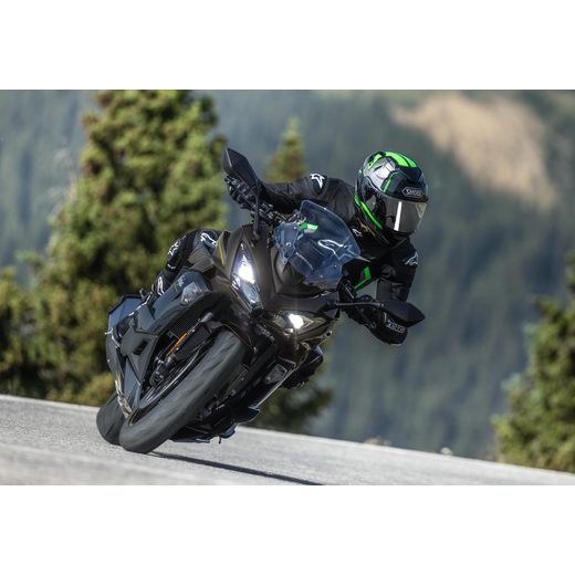 KAWASAKI NINJA 1100SX MY26 METALLIC BRILLIANT GOLDEN BLACK / METALLIC CARBON GRAY