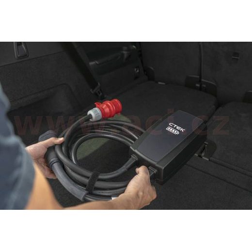 NABÍJEČKA PRO EV 400 V, 11 KW, ZÁSUVKA TYPE 2, CTEK NJORD GO