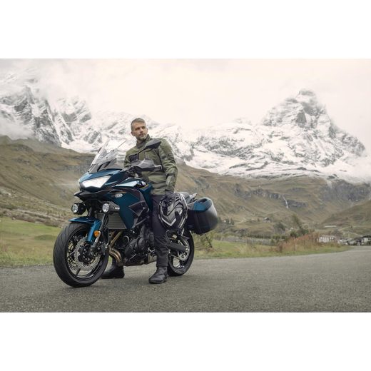 KAWASAKI VERSYS 650 MY26 METALLIC GRAPHITE GRAY / METALLIC SPARK BLACK