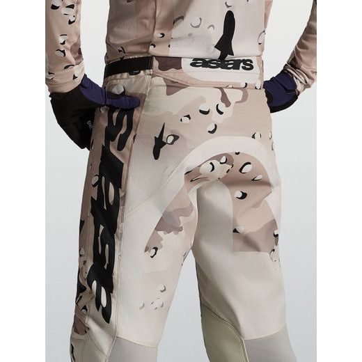 KALHOTY RACER LONE, ALPINESTARS (PÍSKOVÁ CAMO/ČERNÁ) 2027