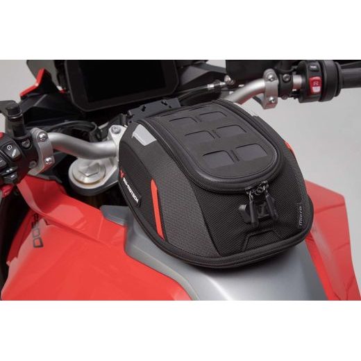 TANKVAK SW-MOTECH DAYPACK PRO / OBJEM 5 - 8 LITRŮ