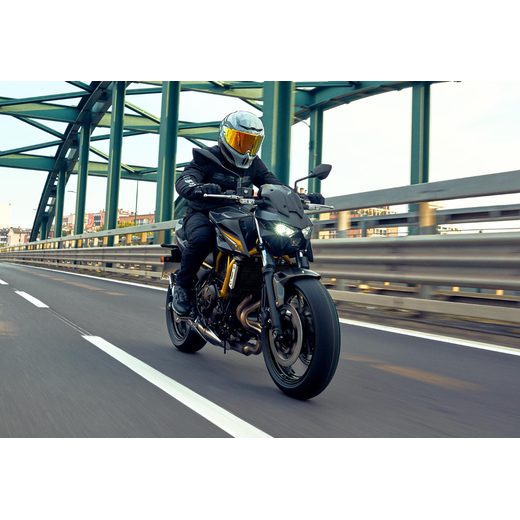 KAWASAKI Z650 S MY26 METALLIC MATTE GRAPHENESTEEL GRAY / METALLIC FLAT SPARK BLACK