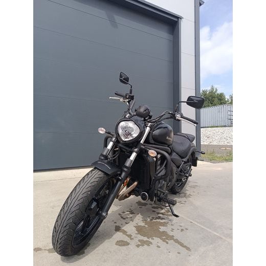 KAWASAKI VULCAN S - PŘEDVÁDĚCÍ MOTORKA