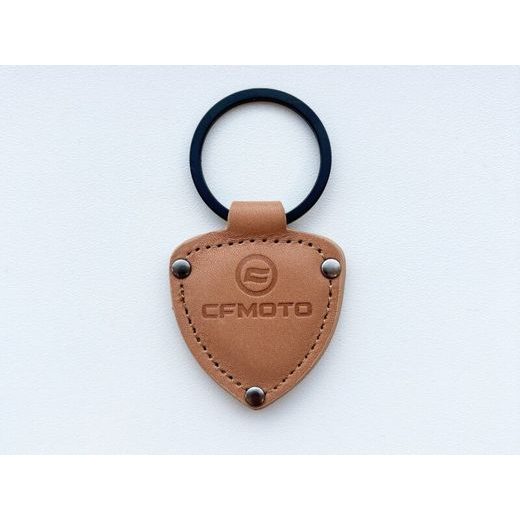 KOŽENÁ TROJÚHELNÍKOVÁ KLÍČENKA CFMOTO