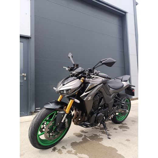 KAWASAKI Z1100 SE - PŘEDVÁDĚCÍ MOTORKA