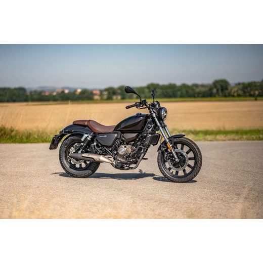 QJMOTOR SRV 125 ČERNÁ