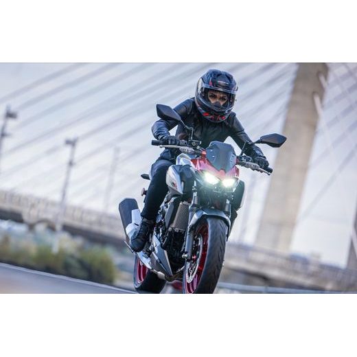 KAWASAKI Z500 SE MY25 - PŮJČOVNA OLOMOUC