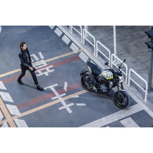 CFMOTO 300CL-X BÍLÁ