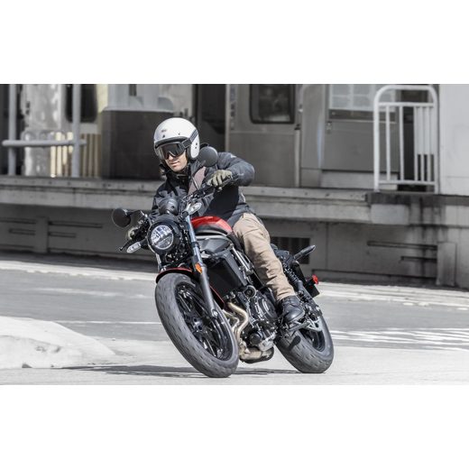 KAWASAKI ELIMINATOR 500 MY26 METALLIC FLAT SPARK BLACK