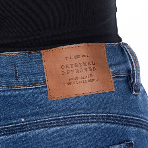 ZKRÁCENÉ KALHOTY SOFIA AA STRAIGHT SHORT JEANS, OXFORD, DÁMSKÉ (MODRÁ)