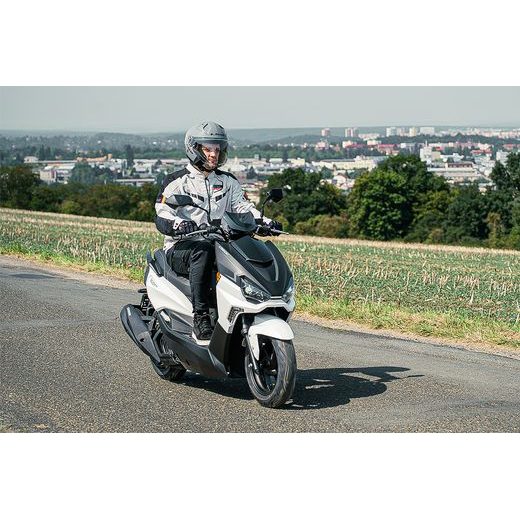 LINHAI BUCK 125 - ČERNÁ, EU5+