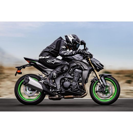 KAWASAKI Z1100 SE MY26 METALLIC MATTE GRAPHENESTEEL GRAY / METALLIC MATTE CARBON GRAY