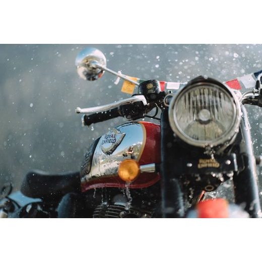 ROYAL ENFIELD CLASSIC 350 HALCYON BLACK