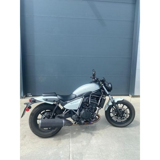 KAWASAKI ELIMINATOR - PŘEDVÁDĚCÍ MOTORKA (2)