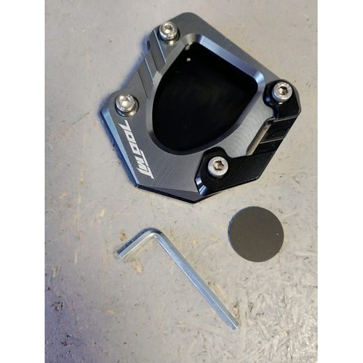 CFMOTO 700MT ADVENTURE- PLOTNA POSTRANNÍHO STOJANU (ŠEDÁ)