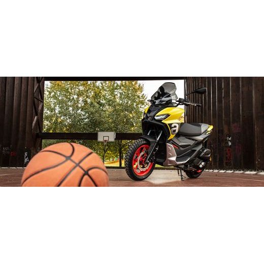 APRILIA SR GT 125 URBAN BLACK 11KW