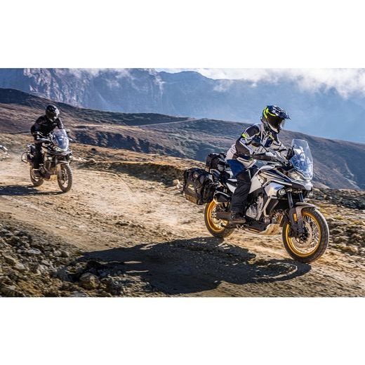 CFMOTO 800MT EXPLORE 2025 BLACK