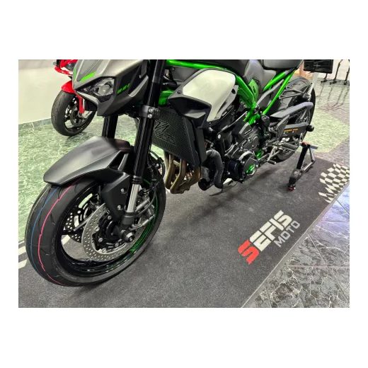 SEFIS TECH PADACÍ PROTEKTORY KAWASAKI Z900 2019-2025 ČERVENÁ