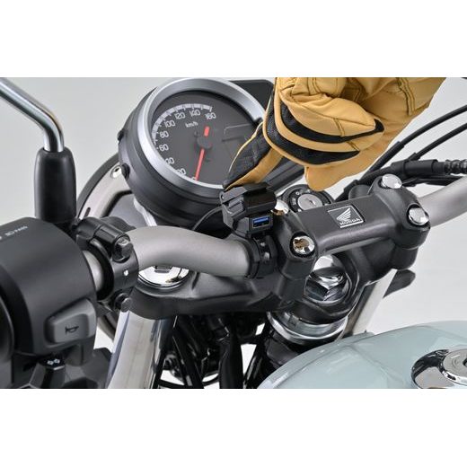 USB-A ZÁSUVKA, DAYTONA