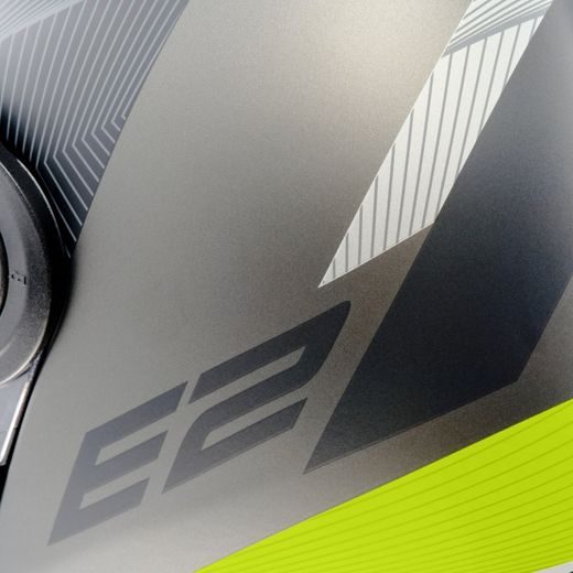 SCHUBERTH VYKLÁPĚCÍ PŘILBA E2 DEFENDER YELLOW