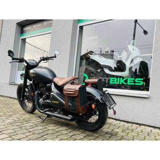 JAWA PÉRÁK + BRAŠNY SHAD DEMO