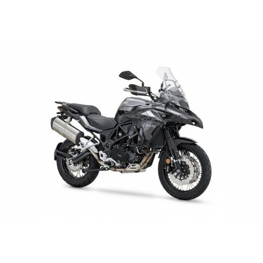 BENELLI TRK 502X E5 ADVENTURE ŠEDÁ