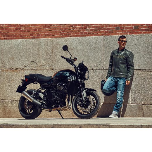 KAWASAKI Z900RS MY26 EBONY