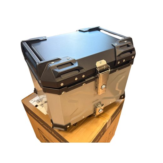 HLINÍKOVÝ KUFR DB 45L X-DESIGN STŘÍBRNÝ, PLOTNA + OPĚRKA + SÍŤKA NA ZAVAZADLA ZDARMA