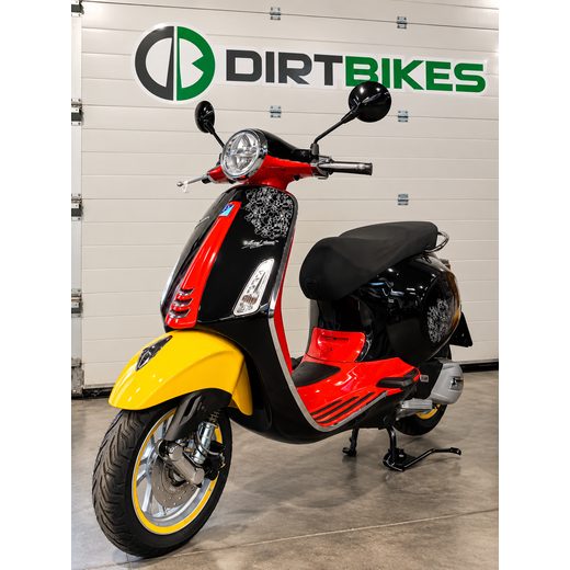 VESPA PRIMAVERA 125 DISNEY MICKEY MOUSE EDITION - BAZAR