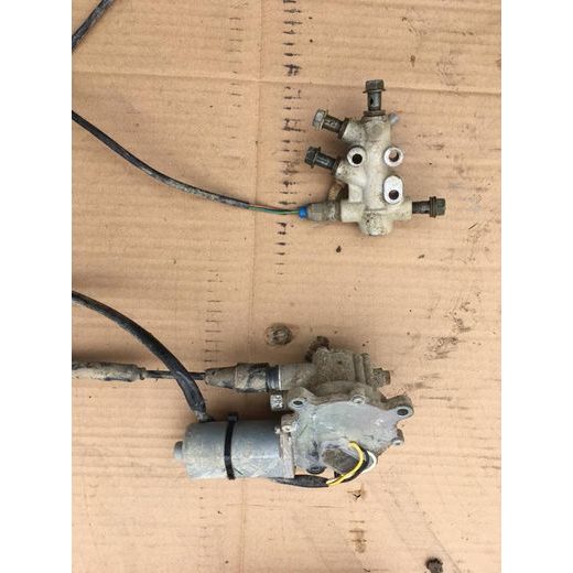 TGB 1000 513530 FRONT DISTRIBUTOR