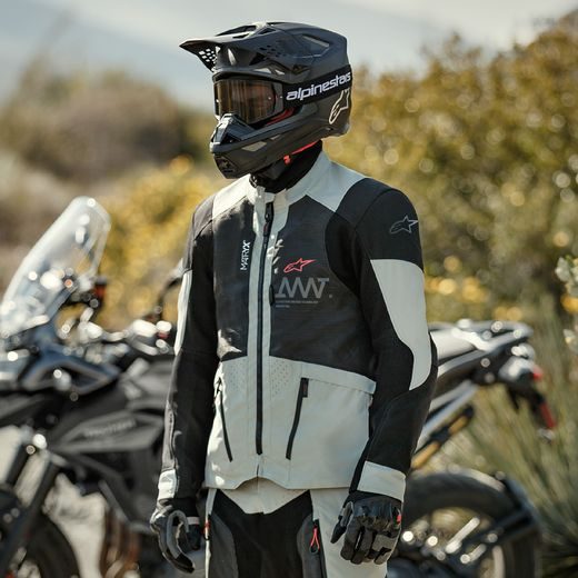 BUNDA AMT 7 AIR, ALPINESTARS (SVĚTLE ŠEDÁ/ČERNÁ) 2024