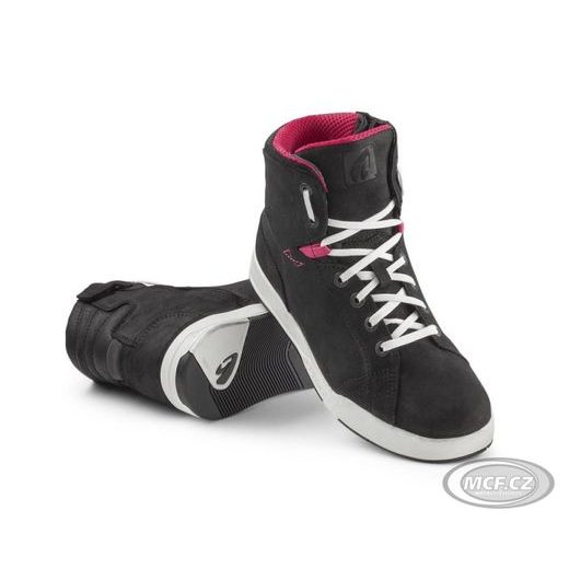 DÁMSKÉ MOTO BOTY FORMA SWIFT X FIT DRY LADY ČERNO/BÍLÉ