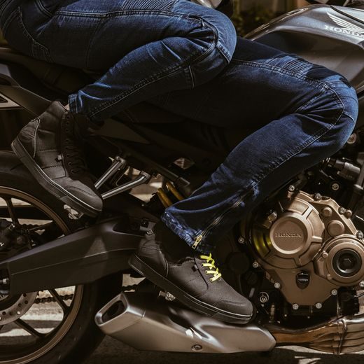 OZONE BOTY TOWN BLACK/PINK