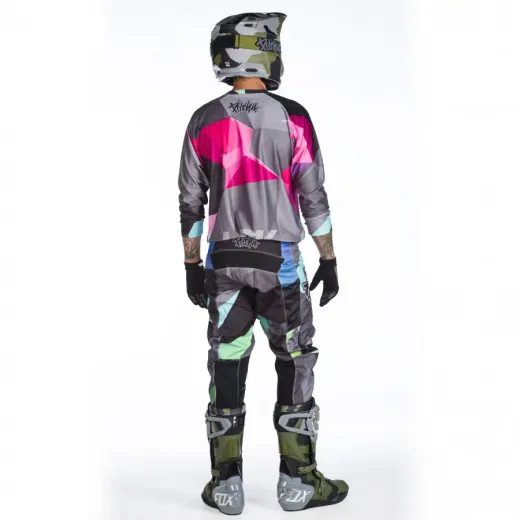 PITCHA DRES FASTER 2024 BLACK RAINBOW