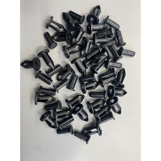 PLASTIC CLIPS CF MOTO GLADIATOR PUSH RIVET