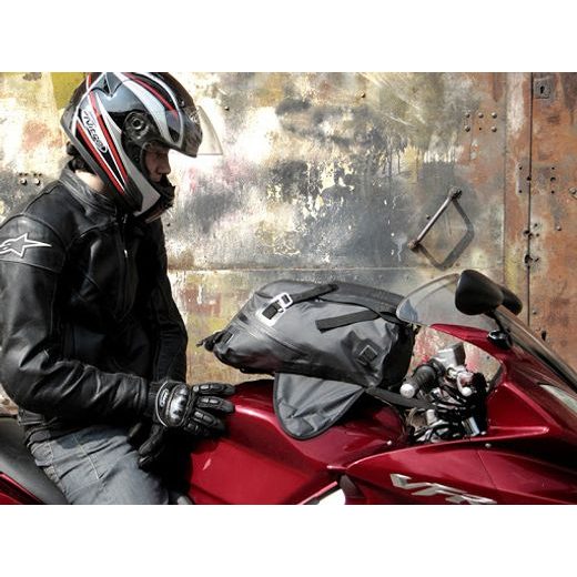 SHAD TAŠKA NA NÁDRŽ MAGNET VODĚODOLNÁ SHAD TANKVAK SW22