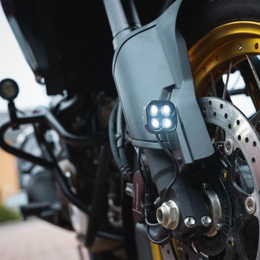 PŘÍDAVNÁ SVĚTLA CUBE LIGHT, OXFORD (ČERNÁ)