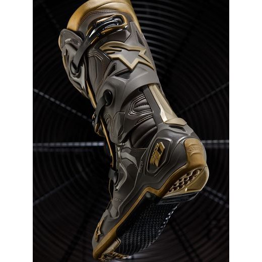 BOTY TECH 10 LIMITOVANÁ EDICE AIR GOLD, ALPINESTARS (HNĚDÁ/ZLATÁ) 2026