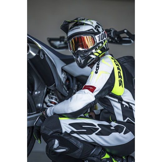 PŘILBA CASSIDA CROSS CUP SONIC (ČERNÁ/BÍLÁ/ŽLUTÁ FLUO/ŠEDÁ)