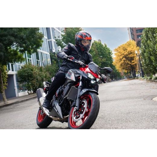 KAWASAKI Z500 SE MY25 - PŮJČOVNA OLOMOUC