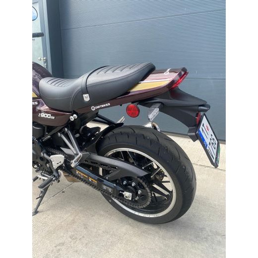 KAWASAKI Z900 RS - PŘEDVÁDĚCÍ MOTORKA