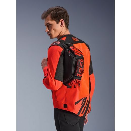 LEDVINKA MM93 KOLEKCE, ALPINESTARS (ČERNÁ/ČERVENÁ, OBJEM 2,5 L) 2026