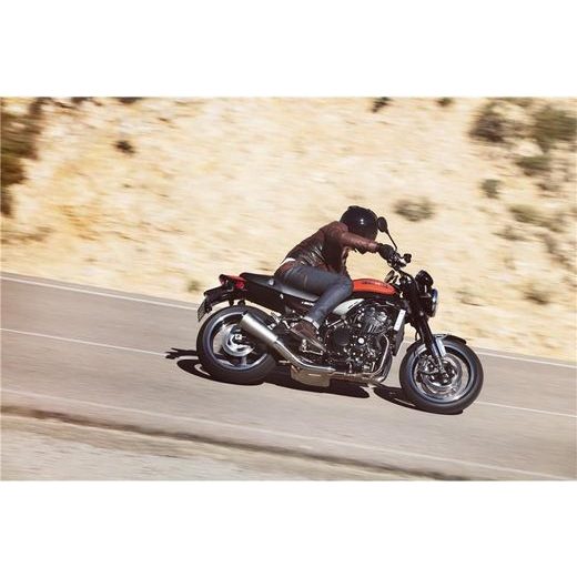 TITANOVÝ VÝFUK AKRAPOVIČ PRO KAWASAKI Z900RS 18-