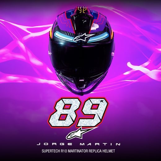 PŘILBA SUPERTECH R10 LIMITOVANÁ EDICE MARTINATOR JORGE MARTIN, ALPINESTARS (MODRÁ/FIALOVÁ/ČERVENÁ/ŽLUTÁ) 2025
